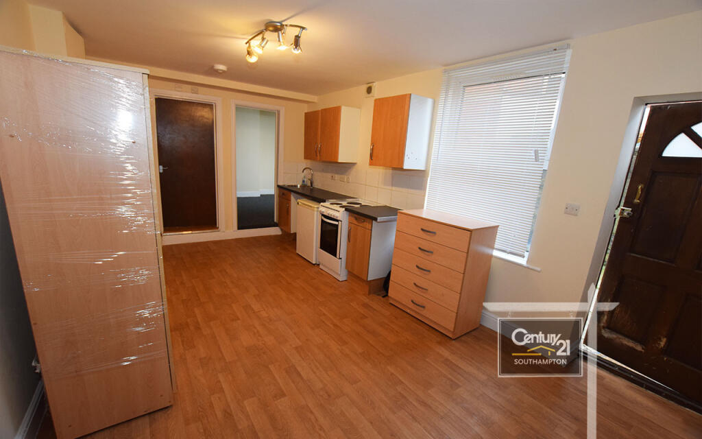 2 bed Apartment for rent in Southampton. From Century21 Southampton - Southampton