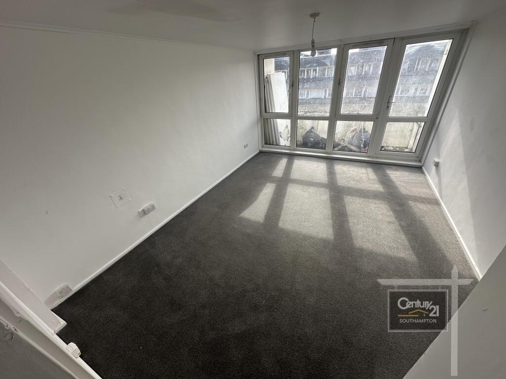 3 bed Annexe for rent in Southampton. From Century21 Southampton - Southampton