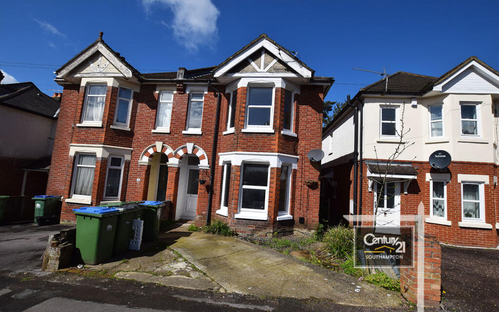3 bed Semi Detached for rent in Southampton. From Century21 Southampton - Southampton 3 bed Semi Detached for rent in Southampton. From Century21 Southampton - Southampton