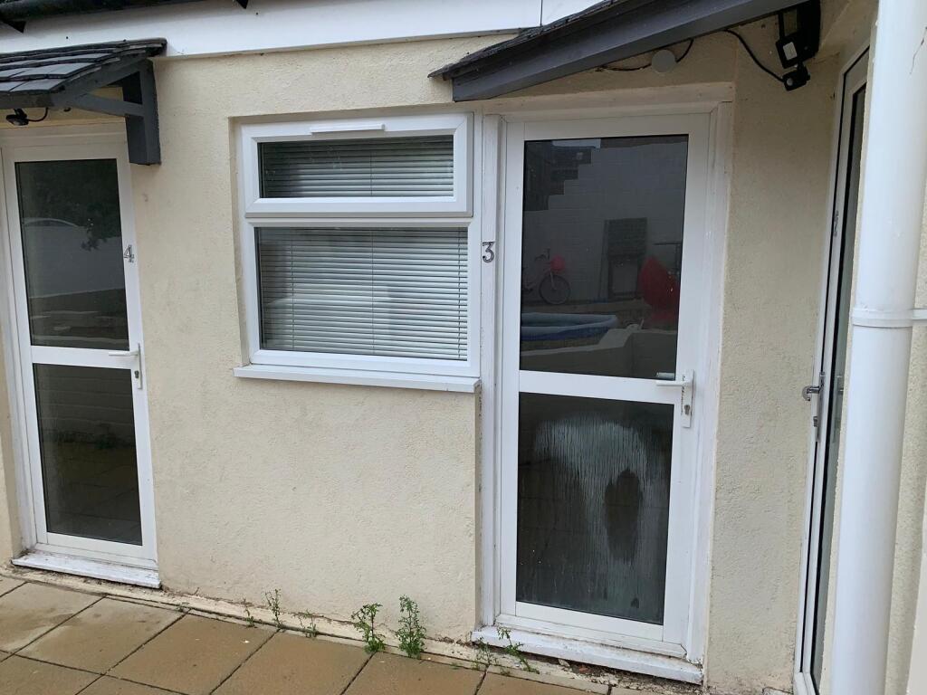 4 bed Studio for rent in Southampton. From Century21 Southampton - Southampton