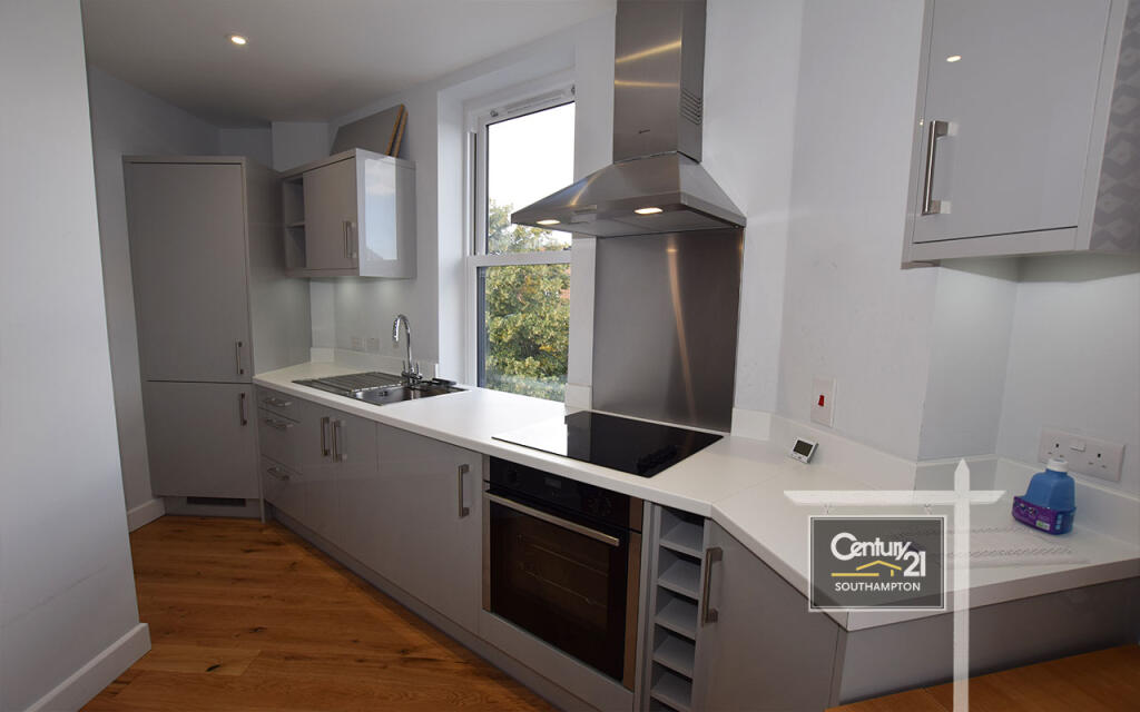 1 bed 1st Floor Flat for rent in Southampton. From Century21 Southampton - Southampton