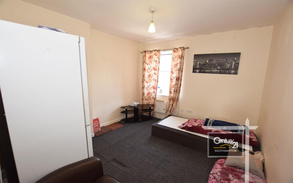 1 bed 1st Floor Flat for rent in Southampton. From Century21 Southampton - Southampton 1 bed 1st Floor Flat for rent in Southampton. From Century21 Southampton - Southampton