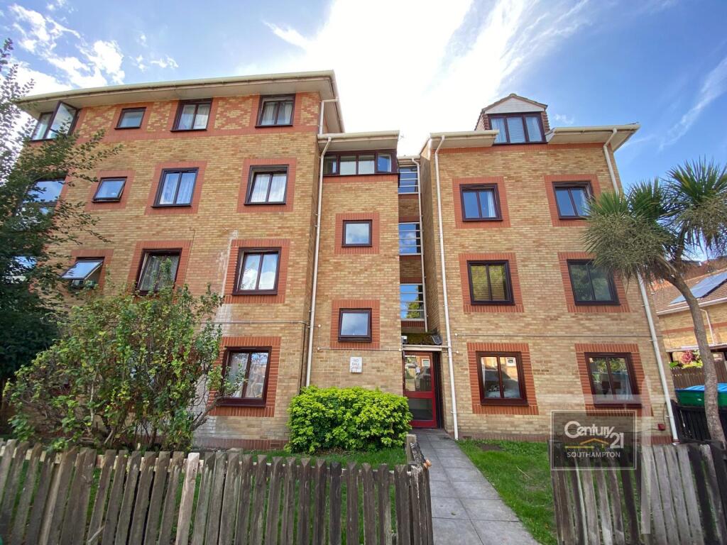 2 bed 1st Floor Flat for rent in Southampton. From Century21 Southampton - Southampton 2 bed 1st Floor Flat for rent in Southampton. From Century21 Southampton - Southampton