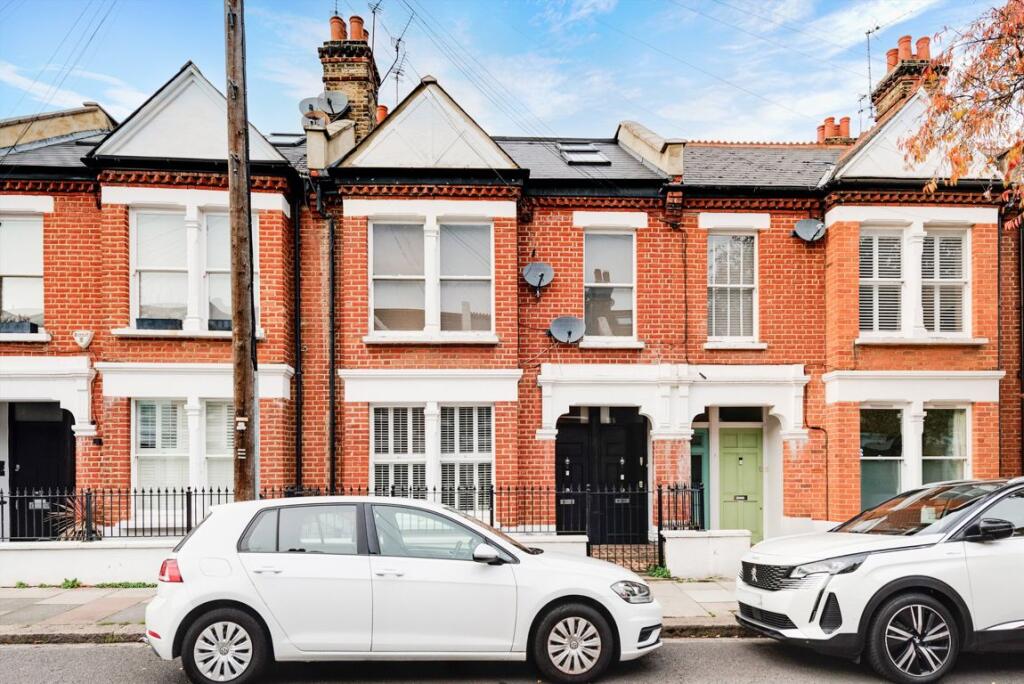 1 bed 1st Floor Flat for rent in London. From Chard - Fulham