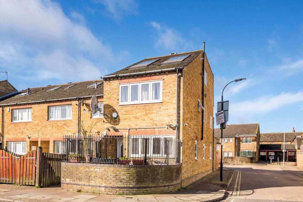 1 bed 1st Floor Flat for rent in London. From Chard - Fulham