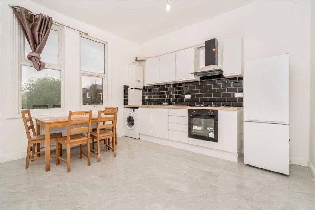 2 bed 1st Floor Flat for rent in Fulham. From Chard - Fulham 2 bed 1st Floor Flat for rent in Fulham. From Chard - Fulham