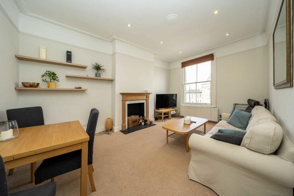 2 bed 1st Floor Flat for rent in Fulham. From Chard - Fulham