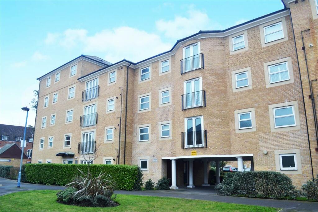 3 bed Apartment for rent in Isleworth. From Chase Buchanan - Isleworth & Osterley