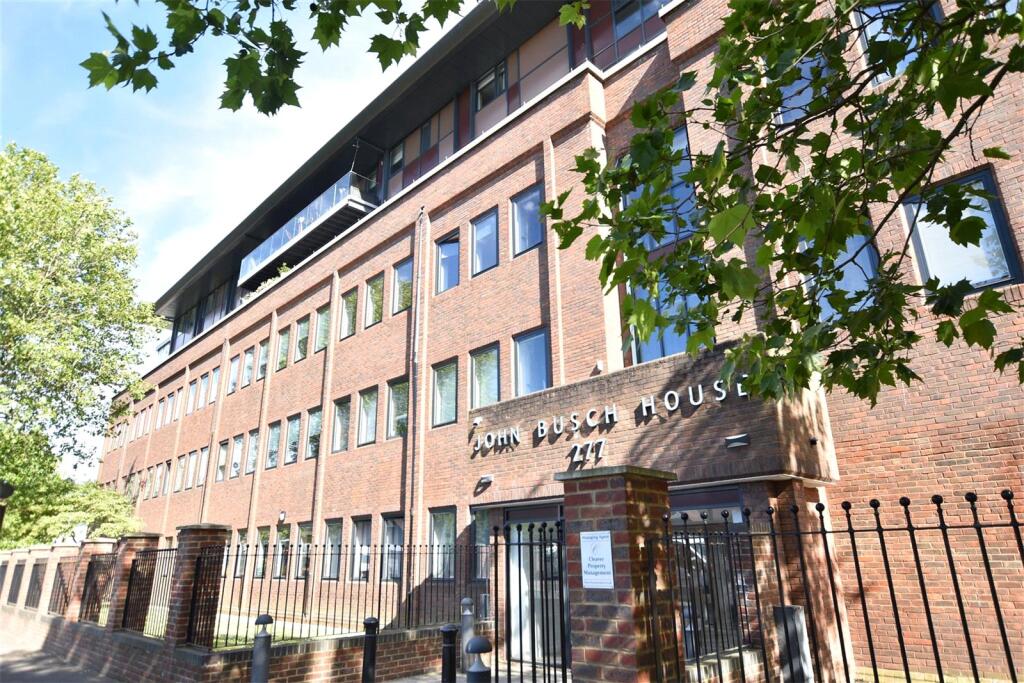 2 bed Apartment for rent in Isleworth. From Chase Buchanan - Isleworth & Osterley