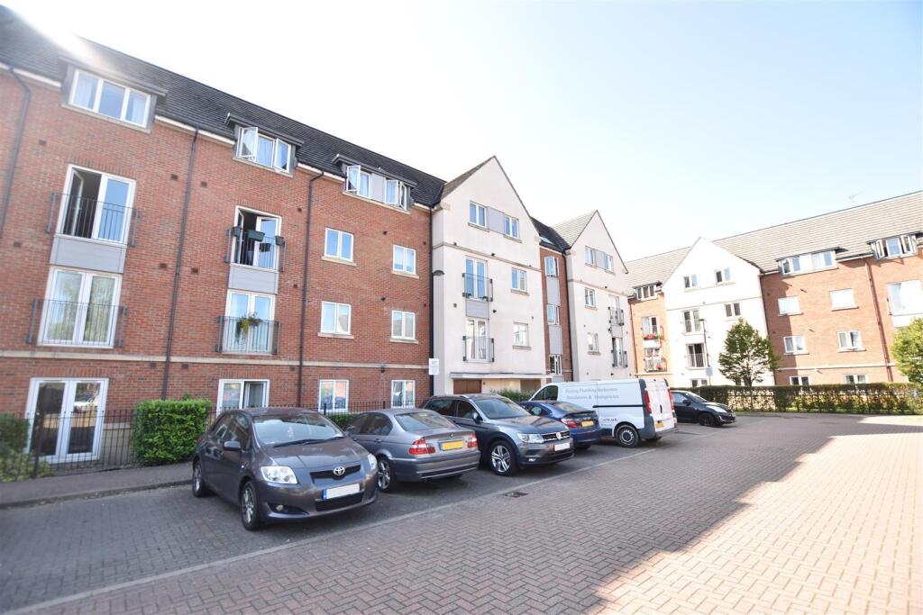 2 bed Apartment for rent in Isleworth. From Chase Buchanan - Isleworth & Osterley