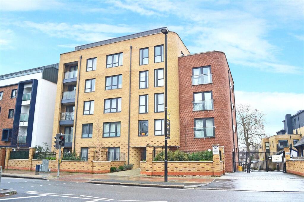 2 bed Apartment for rent in Isleworth. From Chase Buchanan - Isleworth & Osterley 2 bed Apartment for rent in Isleworth. From Chase Buchanan - Isleworth & Osterley