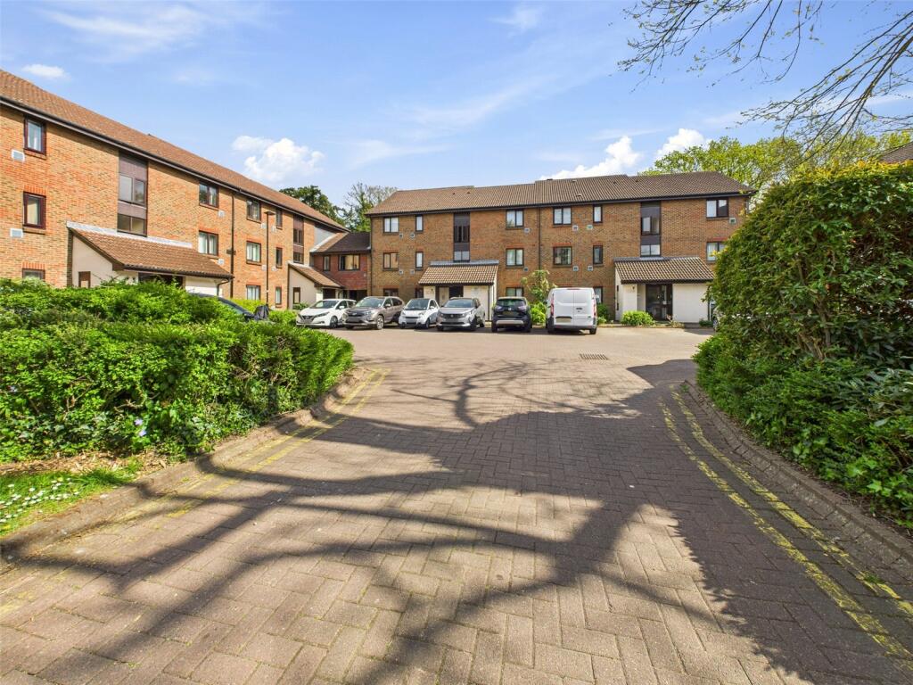 1 bed Apartment for rent in Isleworth. From Chase Buchanan - Isleworth & Osterley 1 bed Apartment for rent in Isleworth. From Chase Buchanan - Isleworth & Osterley