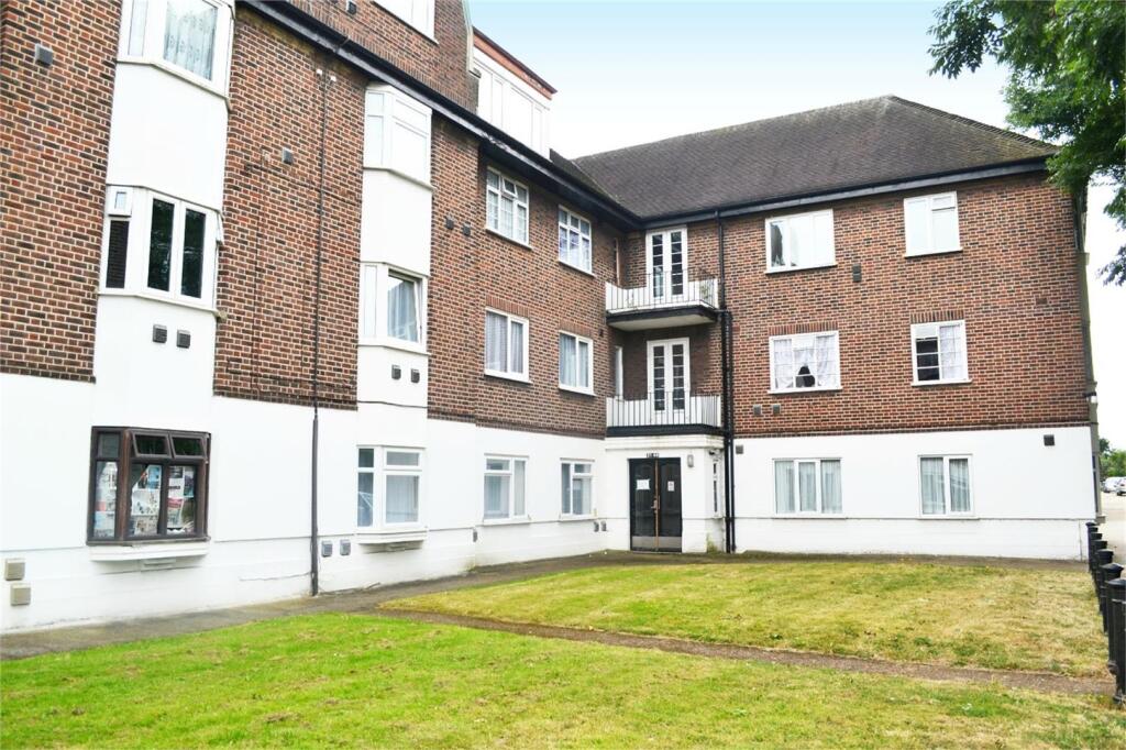 2 bed Apartment for rent in Isleworth. From Chase Buchanan - Isleworth & Osterley 2 bed Apartment for rent in Isleworth. From Chase Buchanan - Isleworth & Osterley
