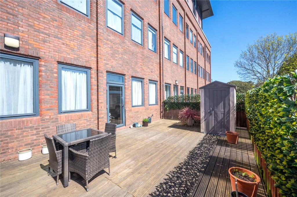1 bed Apartment for rent in Isleworth. From Chase Buchanan - Isleworth & Osterley
