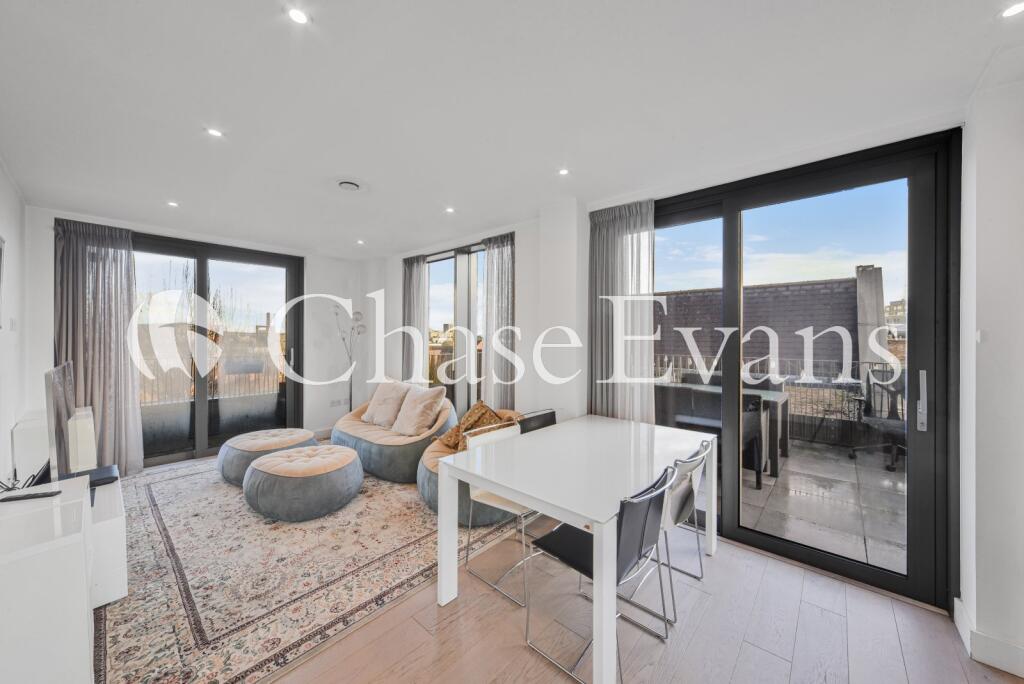 2 bed 1st Floor Flat for rent in Stepney. From Chase Evans - City & Aldgate 2 bed 1st Floor Flat for rent in Stepney. From Chase Evans - City & Aldgate