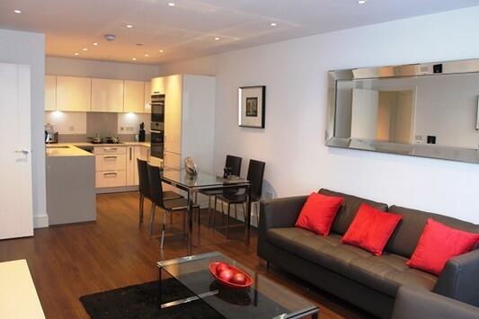 2 bed 1st Floor Flat for rent in London. From Chase Evans - City & Aldgate