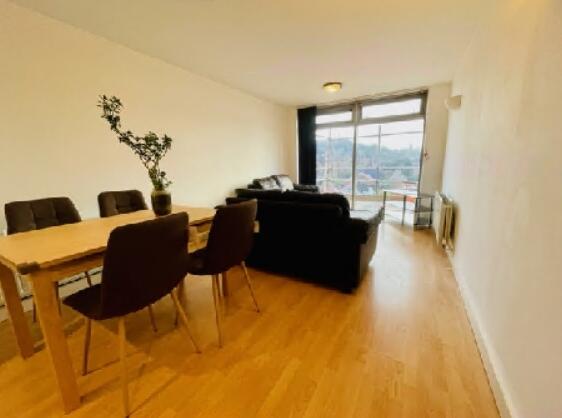 2 bed 1st Floor Flat for rent in Harrow. From Chase Evans - City & Aldgate