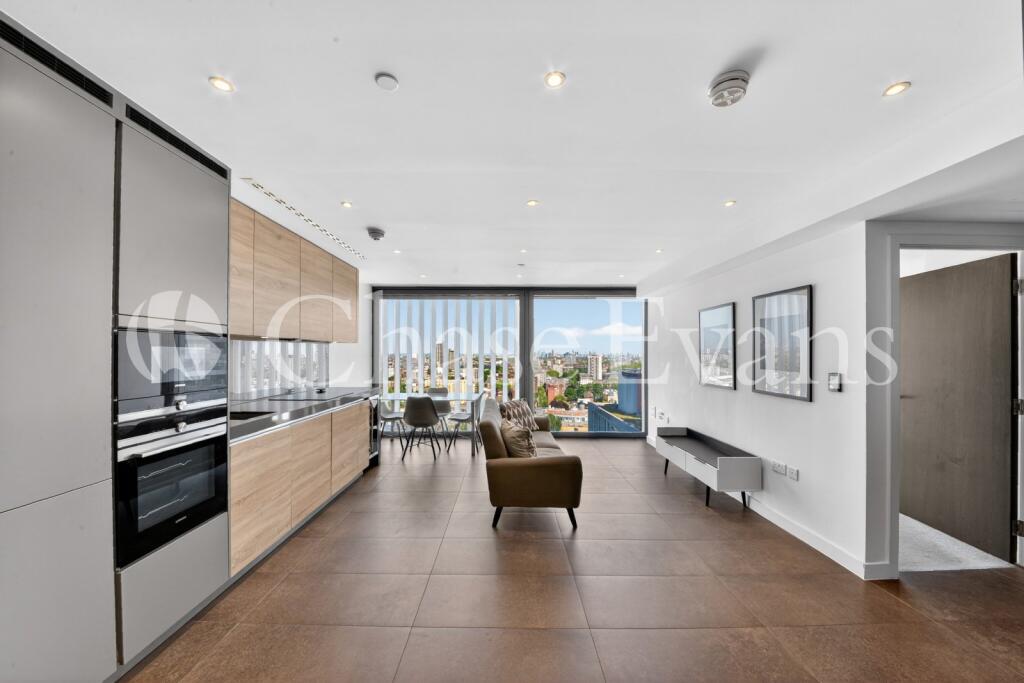 1 bed 1st Floor Flat for rent in Islington. From Chase Evans - City & Aldgate