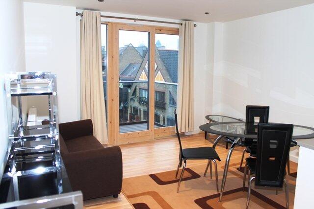 2 bed 1st Floor Flat for rent in Bermondsey. From Chase Evans - City & Aldgate 2 bed 1st Floor Flat for rent in Bermondsey. From Chase Evans - City & Aldgate