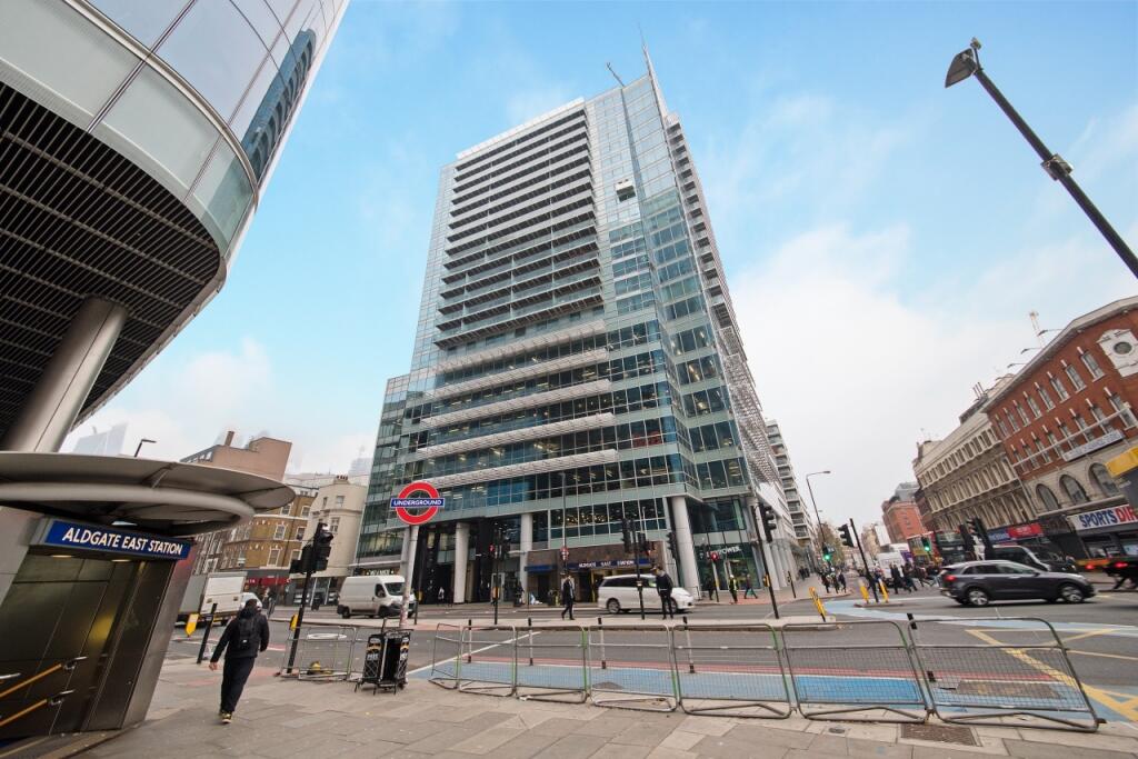 2 bed 1st Floor Flat for rent in Stepney. From Chase Evans - City & Aldgate