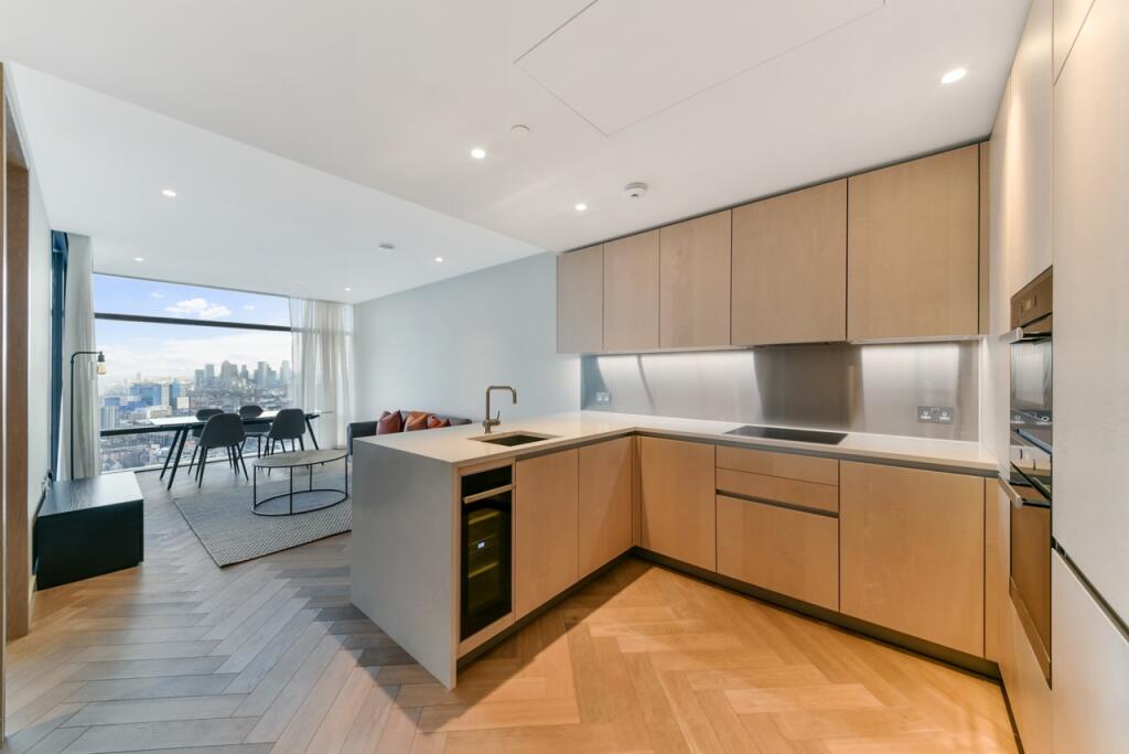 1 bed 1st Floor Flat for rent in London. From Chase Evans - City & Aldgate