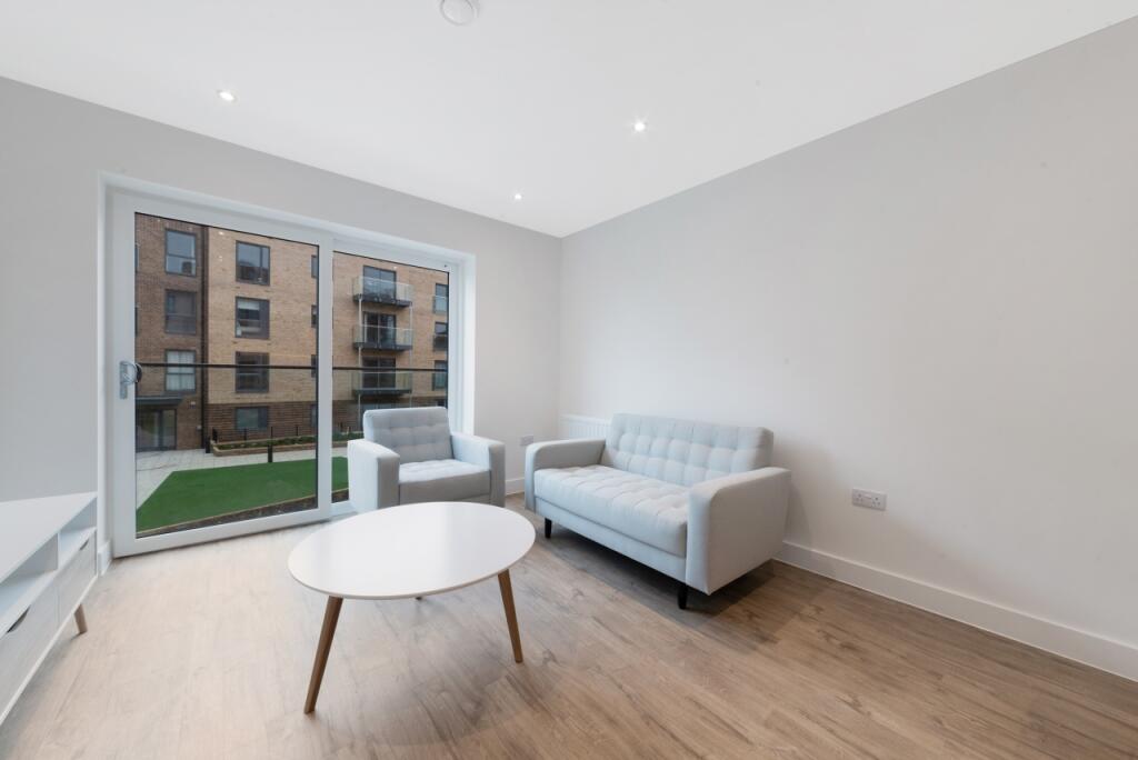1 bed 1st Floor Flat for rent in Cockernhoe. From Chase Evans - City & Aldgate
