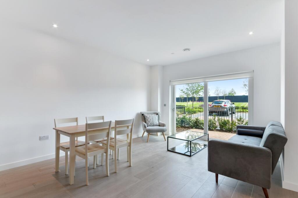 2 bed 1st Floor Flat for rent in Hendon. From Chase Evans - City & Aldgate 2 bed 1st Floor Flat for rent in Hendon. From Chase Evans - City & Aldgate