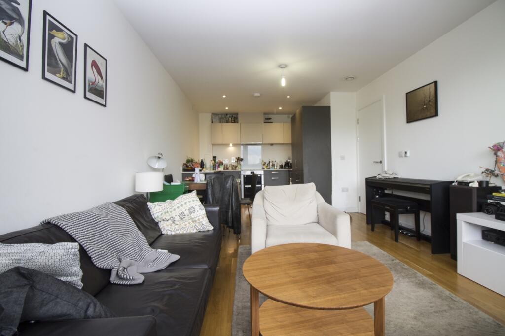 2 bed 1st Floor Flat for rent in Stepney. From Chase Evans - City & Aldgate 2 bed 1st Floor Flat for rent in Stepney. From Chase Evans - City & Aldgate