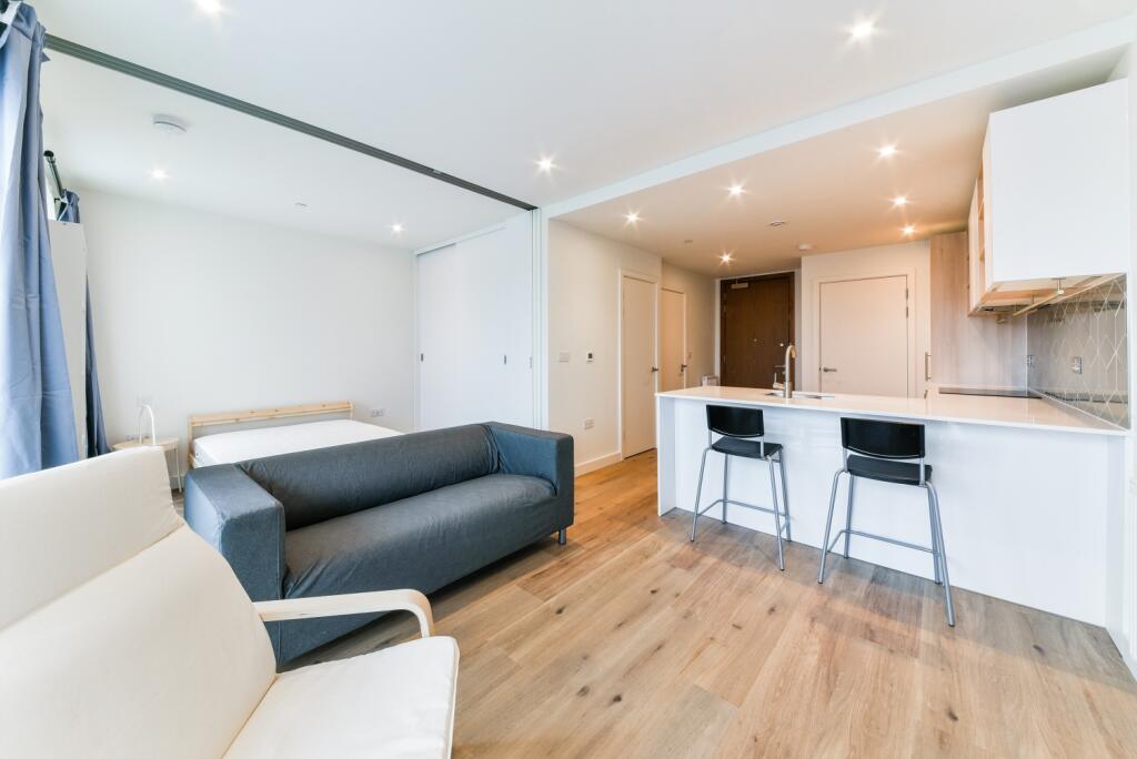 4 bed 1st Floor Flat for rent in Hornsey. From Chase Evans - City & Aldgate