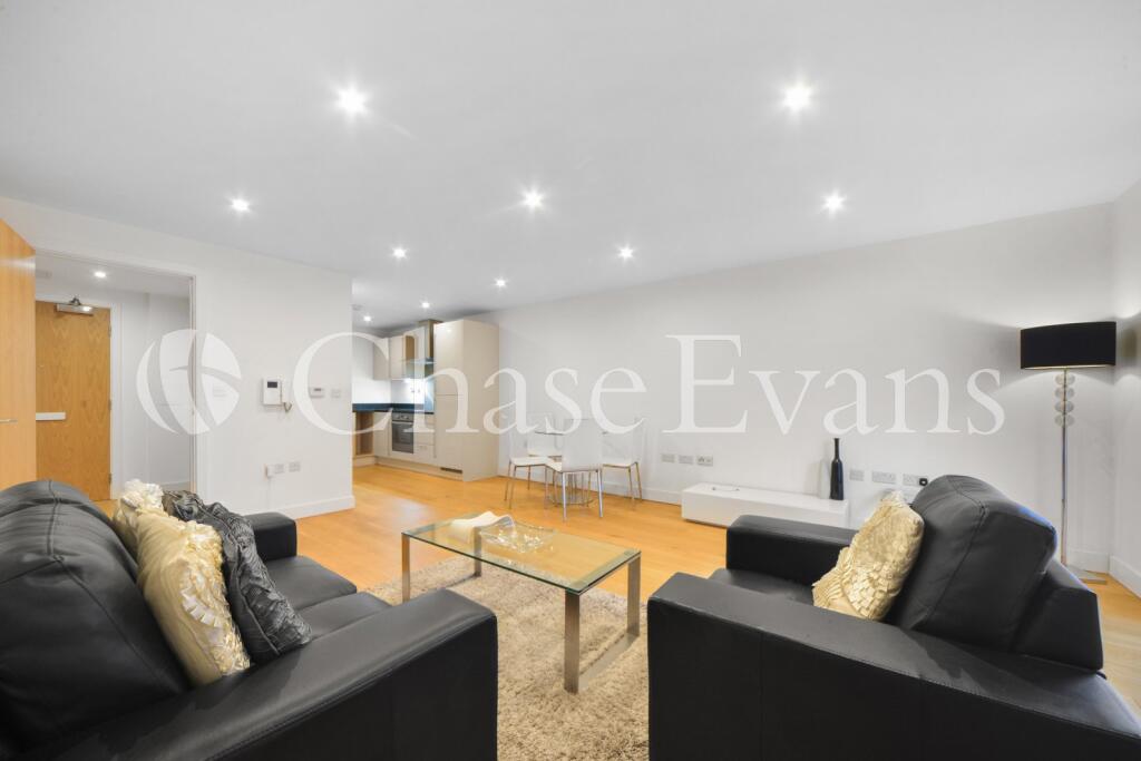 1 bed 1st Floor Flat for rent in London. From Chase Evans - City & Aldgate