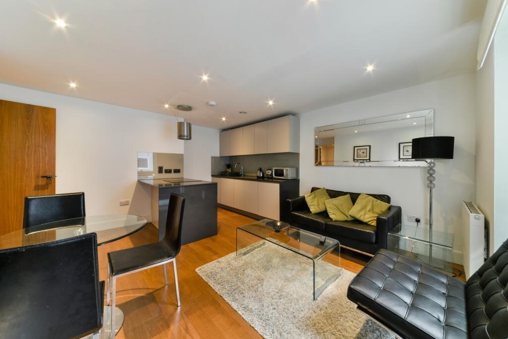 1 bed 1st Floor Flat for rent in London. From Chase Evans - City & Aldgate 1 bed 1st Floor Flat for rent in London. From Chase Evans - City & Aldgate