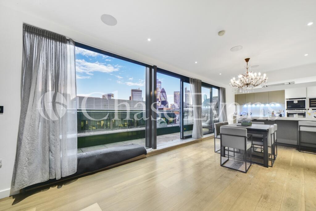 2 bed 1st Floor Flat for rent in Stepney. From Chase Evans - City & Aldgate 2 bed 1st Floor Flat for rent in Stepney. From Chase Evans - City & Aldgate