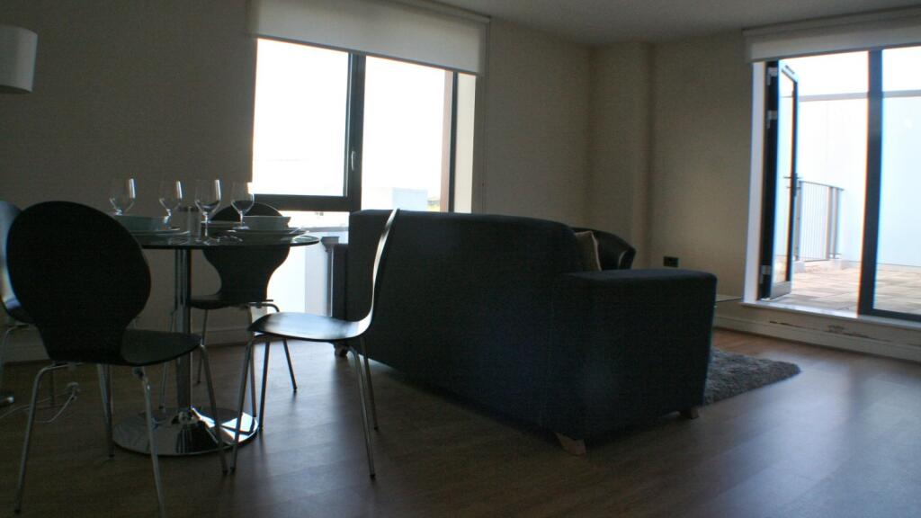 2 bed 1st Floor Flat for rent in London. From Chase Evans - City & Aldgate