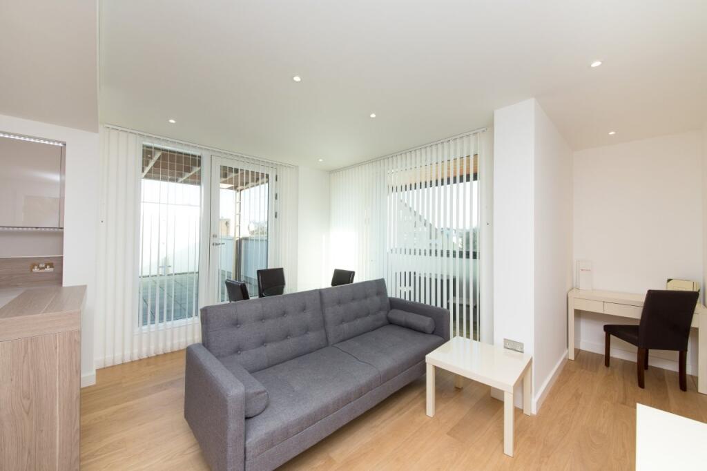 2 bed 1st Floor Flat for rent in London. From Chase Evans - City & Aldgate 2 bed 1st Floor Flat for rent in London. From Chase Evans - City & Aldgate