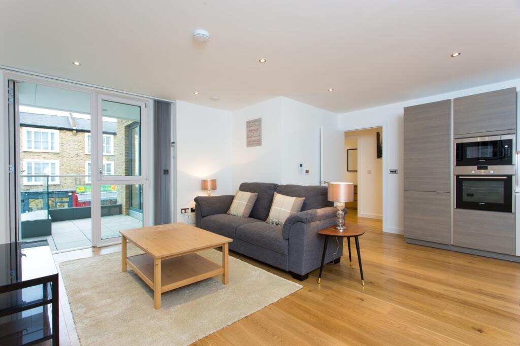 2 bed 1st Floor Flat for rent in London. From Chase Evans - Elephant and Castle