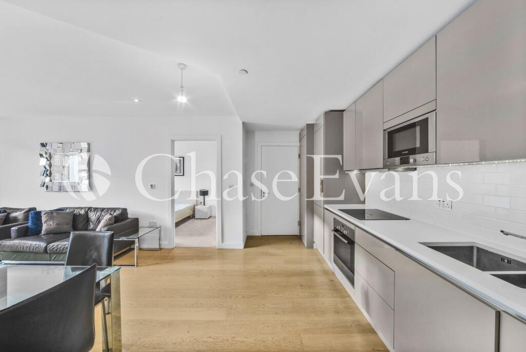 1 bed 1st Floor Flat for rent in London. From Chase Evans - Elephant and Castle