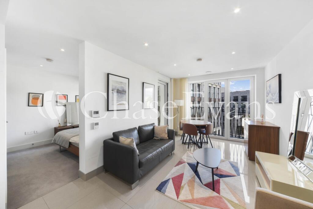 1 bed 1st Floor Flat for rent in London. From Chase Evans - Elephant and Castle
