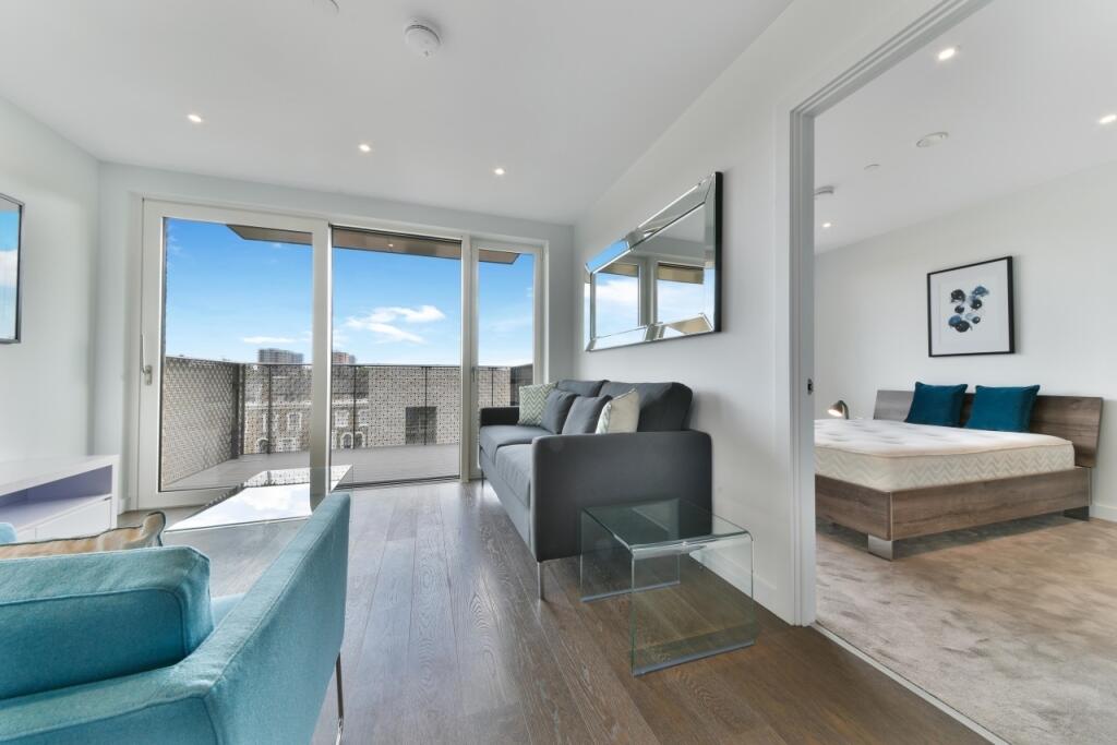 1 bed 1st Floor Flat for rent in London. From Chase Evans - Elephant and Castle