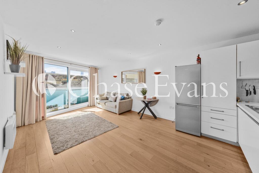 2 bed 1st Floor Flat for rent in Camberwell. From Chase Evans - Elephant and Castle
