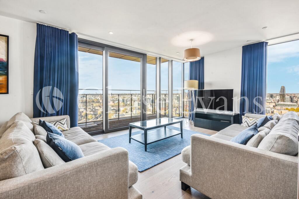 3 bed 1st Floor Flat for rent in London. From Chase Evans - Elephant and Castle