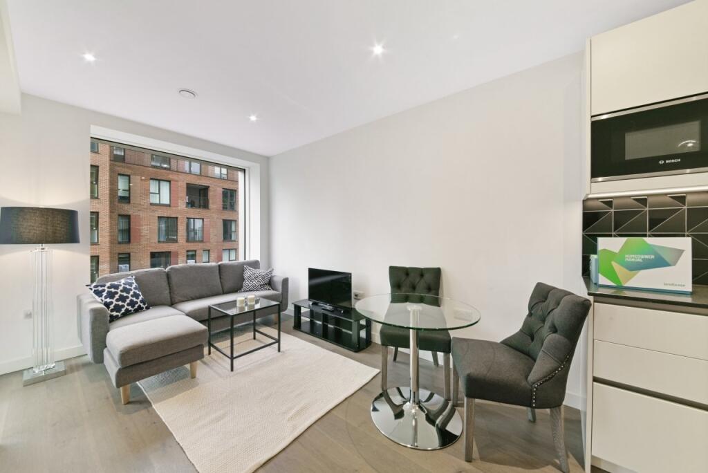 0 bed 1st Floor Flat for rent in Camberwell. From Chase Evans - Elephant and Castle
