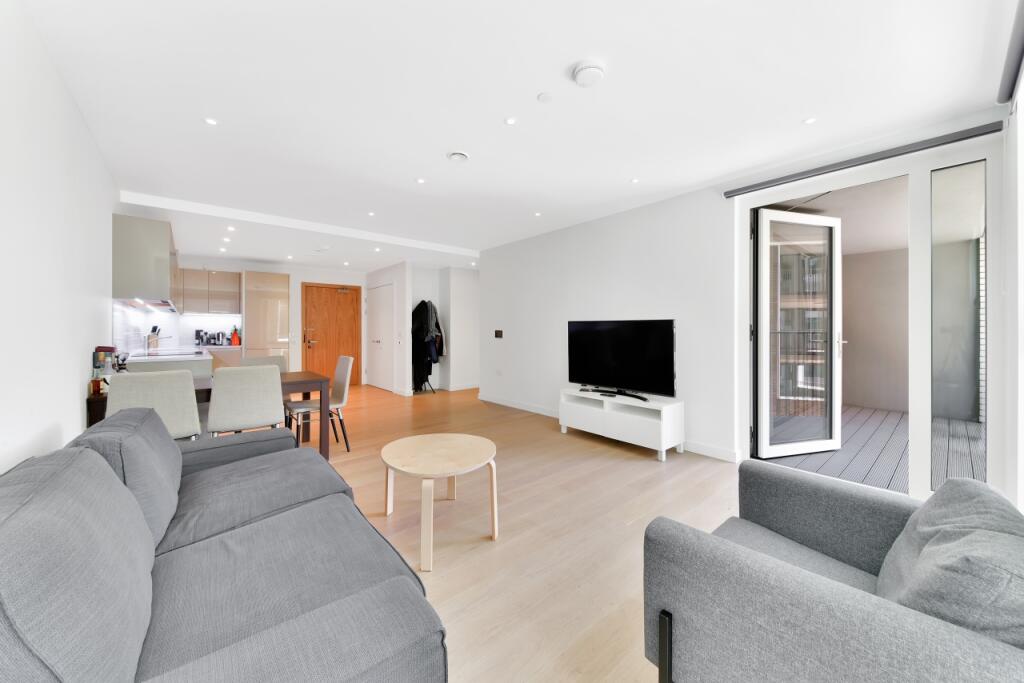 2 bed 1st Floor Flat for rent in Bermondsey. From Chase Evans - Elephant and Castle 2 bed 1st Floor Flat for rent in Bermondsey. From Chase Evans - Elephant and Castle