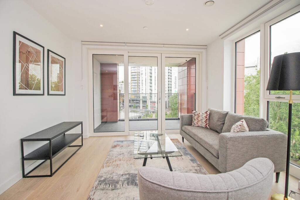 2 bed 1st Floor Flat for rent in Bermondsey. From Chase Evans - Elephant and Castle