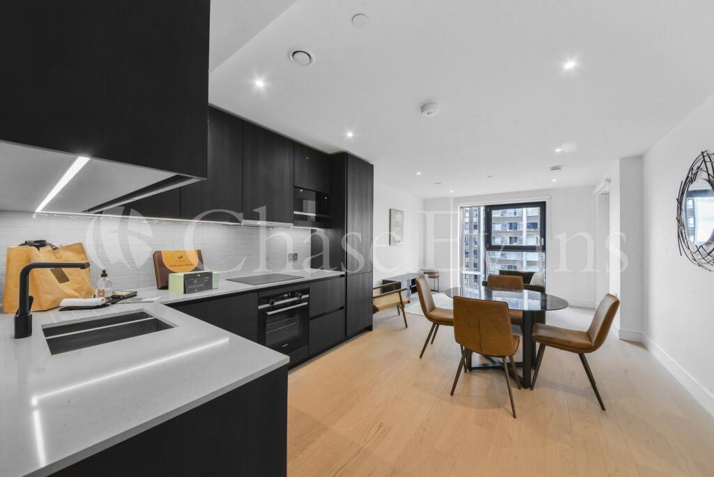1 bed 1st Floor Flat for rent in London. From Chase Evans - Elephant and Castle