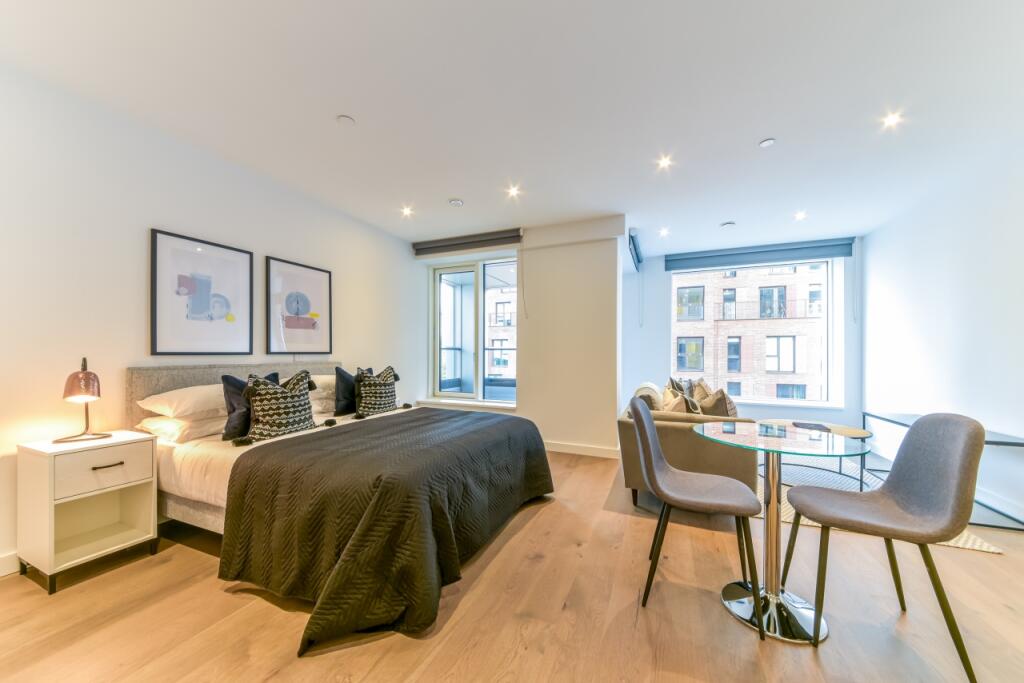 4 bed 1st Floor Flat for rent in London. From Chase Evans - Elephant and Castle 4 bed 1st Floor Flat for rent in London. From Chase Evans - Elephant and Castle