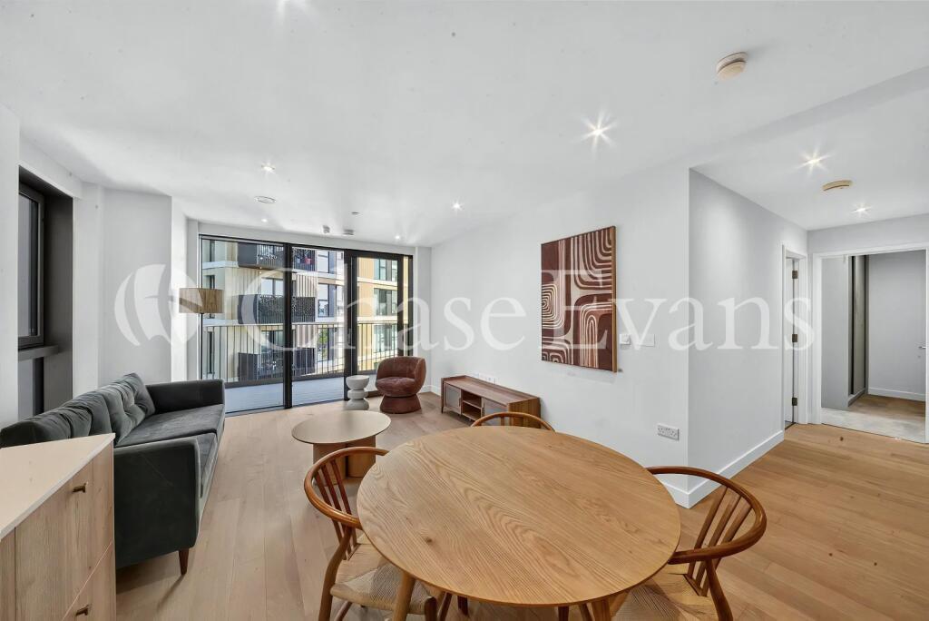 2 bed 1st Floor Flat for rent in London. From Chase Evans - Elephant and Castle