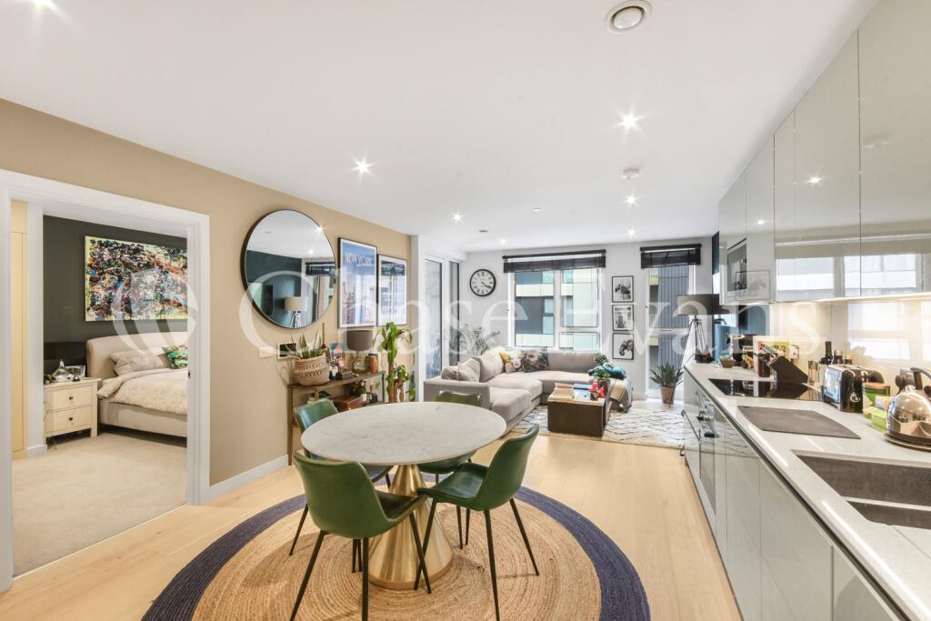 1 bed 1st Floor Flat for rent in Bermondsey. From Chase Evans - Elephant and Castle 1 bed 1st Floor Flat for rent in Bermondsey. From Chase Evans - Elephant and Castle