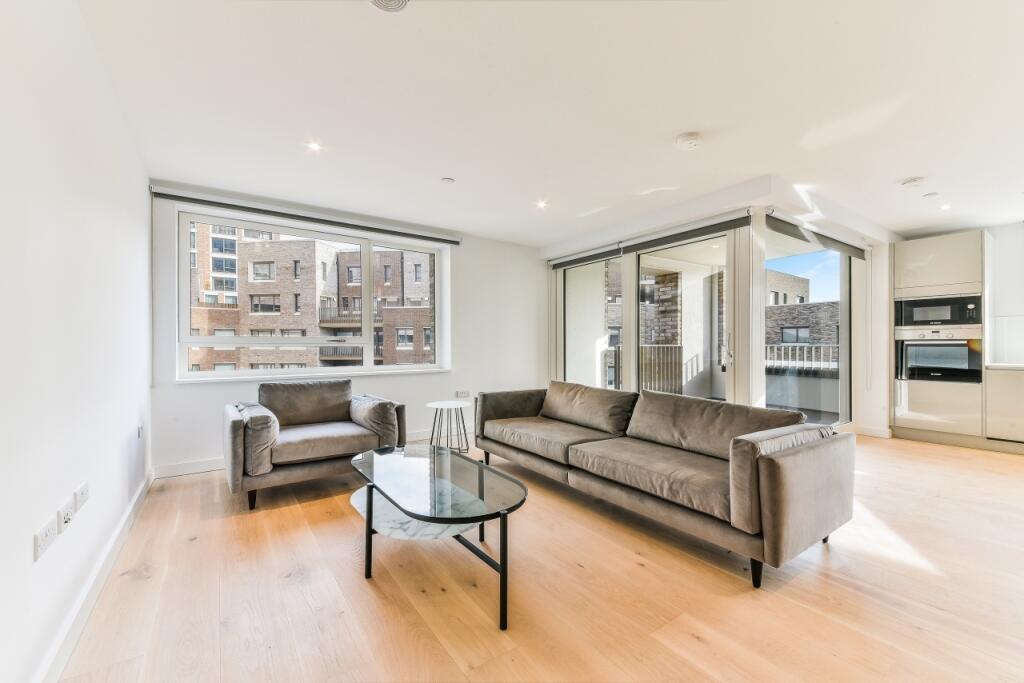 2 bed 1st Floor Flat for rent in Camberwell. From Chase Evans - Elephant and Castle 2 bed 1st Floor Flat for rent in Camberwell. From Chase Evans - Elephant and Castle