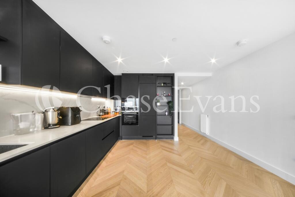 2 bed Apartment for rent in . From Chase Evans - Greenwich