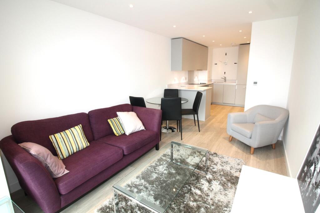 1 bed Apartment for rent in Croydon. From Chase Evans - Greenwich